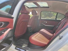BMW 3 Series 325Li M Sport Package - ფოტო 7