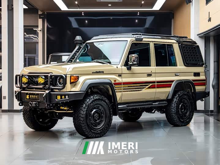 Toyota Land Cruiser (Imported) LC76 4.0L Automatic - ავტომობილი ჩინეთიდან