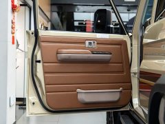 Toyota Land Cruiser (Imported) LC76 4.0L Automatic - ფოტო 11
