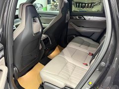 Lynk & Co Geely Lynk & Co 09 EM-P 2.0T Diesel EM-P Voyager Edition PM 7-Seater - ფოტო 18