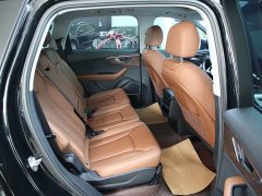 Audi Q7 55 TFSI quattro S line Sport - ფოტო 12