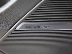 Audi Q7 55 TFSI quattro S line Sport - ფოტო 3