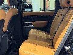 Land Rover Defender 110 3.0T P400 Dark Edition - ფოტო 9