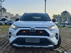 Toyota RAV4 2022 2.0L CVT AWD Fashion Plus - ფოტო 2