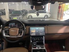 Land Rover Range Rover 3.0L V6 400PS Grand Jubilee Extended Wheelbase - ფოტო 9