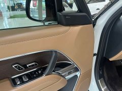 Land Rover Range Rover 3.0 L6 400PS Extended Wheelbase 7-Seater - ფოტო 7