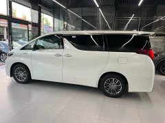 Toyota Alphard Hybrid 2.5L Premium Edition - ფოტო 18