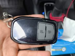Toyota Frontlander 2.0L CVT Luxury - ფოტო 9