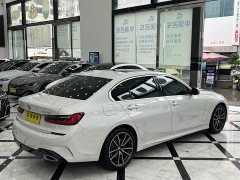BMW 3 Series 320Li M Sport Package - ფოტო 16