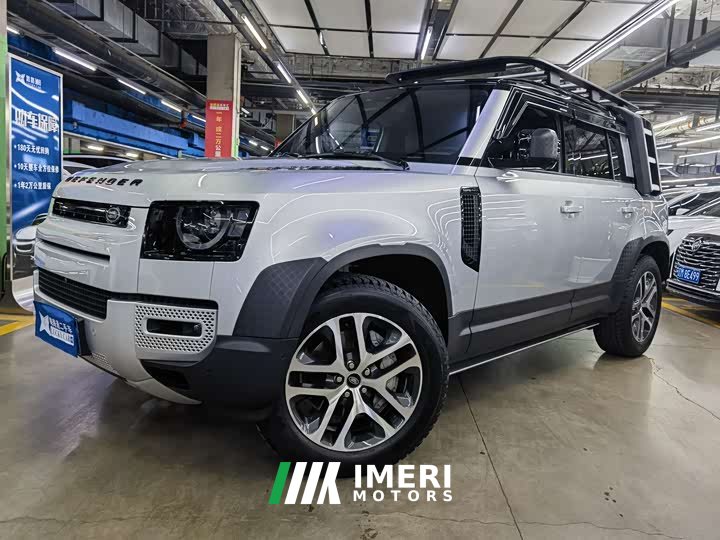 Land Rover Defender 110 P400 Dark Edition
