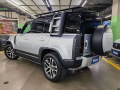 Land Rover Defender 2022 110 P400 Dark Edition - ფოტო 6