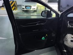 Cadillac XT5 2.0T FWD Luxury - ფოტო 7