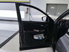 SAIC MG Linghang 300TGI Automatic Two-Wheel Drive Fuel Dynamic Luxury Edition - ფოტო 7