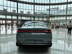 Geely Xingui Xingrui 2024 Hybrid 1.5TD Staryun Edition - ფოტო 8