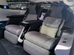 Lincoln Navigator One 3.5T Navigator One - фото 17