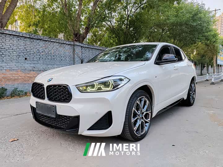 BMW X2 sDrive25i Night Edition
