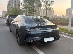 Xiaomi SU7 Rear-Wheel Drive Standard Founder Edition - ფოტო 7