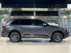 Audi SQ7 4.0 TFSI - ფოტო 7