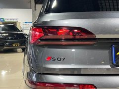 Audi SQ7 4.0 TFSI - ფოტო 9