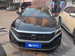 Volkswagen Passat 330TSI Luxury - ფოტო 2