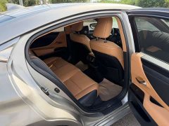 Lexus ES 2020 200 Excellence Edition - ფოტო 7