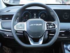 Jetour Jietu X70 PLUS 1.6T DCT 7-Seater - ფოტო 15