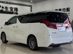 Toyota Alphard 2020 Twin-Engine 2.5L Premium Edition - ფოტო 4