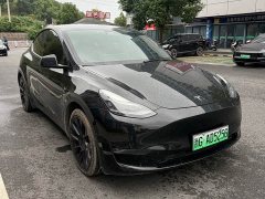 Tesla Model Y Standard Range RWD - ფოტო 18