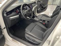 Skoda Octavia PRO TSI280 Premium Edition - photo 5