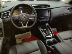 Nissan Qashqai 2.0L CVT XV Premium Luxury - ფოტო 12