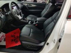 Nissan Qashqai 2.0L CVT XV Premium Luxury - ფოტო 9