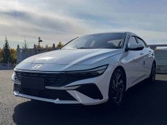 Hyundai Elantra 1.5L CVT Luxury - ფოტო 1