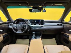 Lexus ES 2020 300h Premium Edition - ფოტო 12