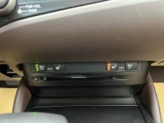 Lexus ES 2020 300h Premium Edition - ფოტო 20