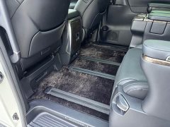 Toyota Alphard Hybrid 2.5L Premium Edition - ფოტო 8
