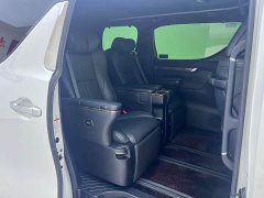 Toyota Alphard 2021 Hybrid 2.5L Premium Edition - ფოტო 4