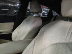 Toyota Avalon 2.0L XLE Premium Edition - ფოტო 18