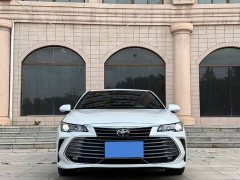 Toyota Avalon 2.0L XLE Premium Edition - ფოტო 2
