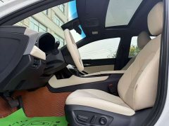 Toyota Avalon 2.0L XLE Premium Edition - ფოტო 4