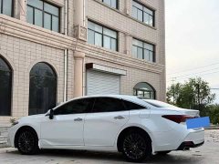 Toyota Avalon 2.0L XLE Premium Edition - ფოტო 7