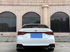 Toyota Avalon 2.0L XLE Premium Edition - ფოტო 8