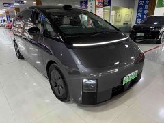 Li Auto Li Xiang MEGA Ultra - ფოტო 2
