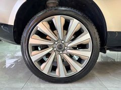 Land Rover Range Rover 4.4 V8 530PS First Edition - ფოტო 11
