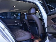 BMW 3 Series 320Li M Sport Package - ფოტო 17