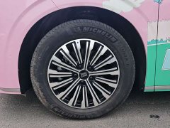 BYD Xia DM-i 1.5T 180km Excellence - фото 3