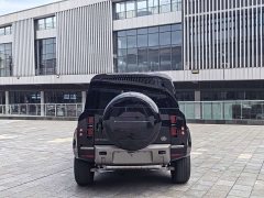 Land Rover Defender 110 3.0T P400 X-DYNAMIC HSE - ფოტო 19