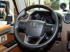 Toyota Land Cruiser (Imported) LC76 2.8T Diesel - ფოტო 12