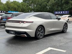 Lynk & Co Geely Lynk & Co Z10 95kWh 766km RWD Max - ფოტო 4