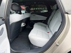 Lynk & Co Geely Lynk & Co Z10 95kWh 766km RWD Max - ფოტო 8