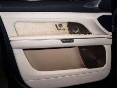NIO ES8 Six-Seat Executive Signature Edition - ფოტო 8